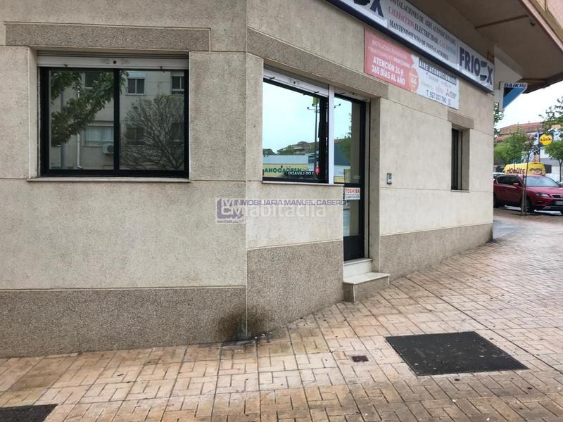 Foto f35492bc-53b8-4224-b484-1fdff0ce6ae4. Rent office space with heating in Ruta de la Plata Cáceres