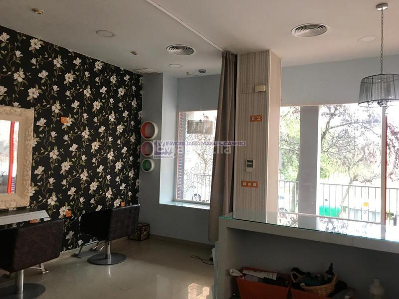 Foto f9ebb885-aecf-4a5e-8864-c4a3abe107f4. Rent business premise in Centro Cáceres