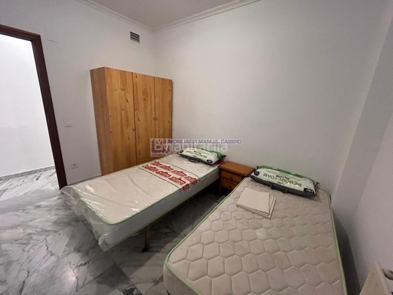 Foto 6a77f4c5-c3cd-4d3c-b0b1-890db7c0d1ce. Rent flat with heating in Centro Cáceres