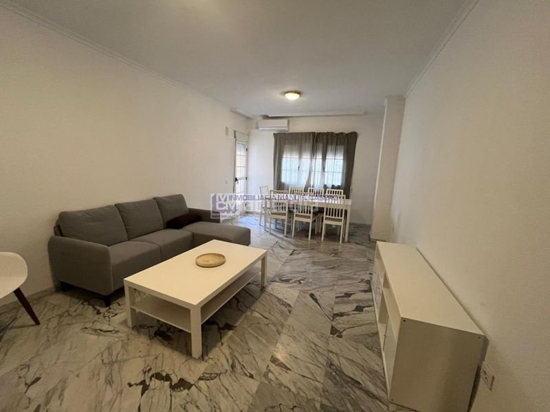 Foto f489ea69-3680-4d5b-89fc-e8d3213e19f8. Rent flat with heating in Centro Cáceres