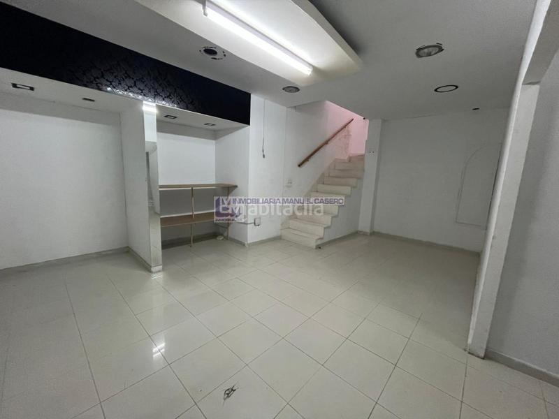 Foto a6cfb244-4635-4ae0-9682-11178e0e0df4. Lloguer local comercial a Centro Cáceres