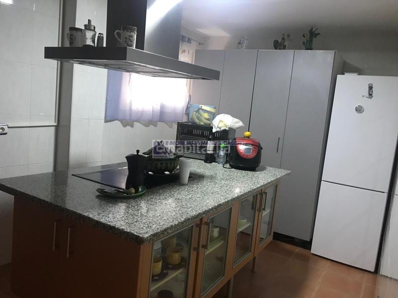 Foto c0b58921-d4f2-467e-892d-3d8a129453b8. Chalet en Ceres Golf Cáceres