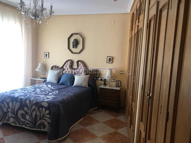 Foto 39b44126-08ad-4a8d-9fbd-f114741b54db. Xalet amb calefacció aparcament piscina a Ceres Golf Cáceres