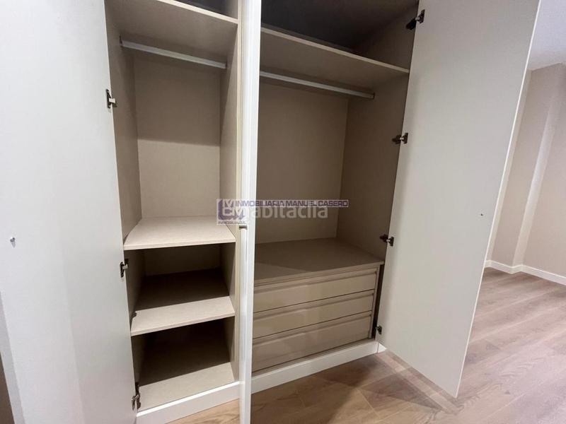 Foto b0b94b56-327f-4a91-9486-857d94bf6817. Location attique avec chauffage parking piscine dans Cáceres