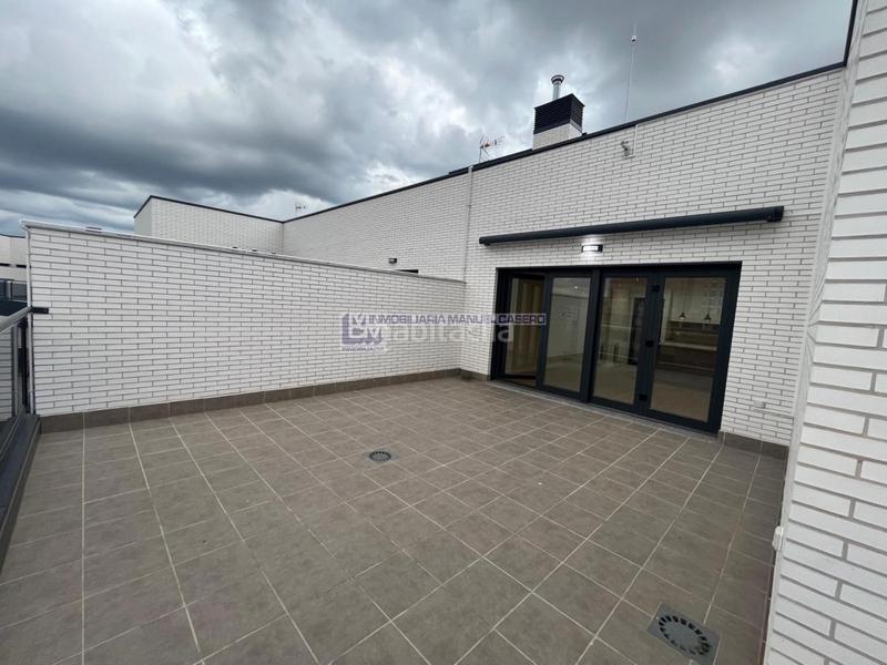 Foto bdec8466-a1a6-476d-bbae-7f919e092568. Location attique avec chauffage parking piscine dans Cáceres