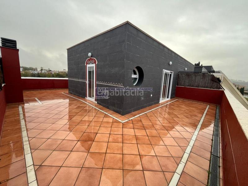 Foto 87882f3d-ad65-449a-aa4a-62660c1e15f0. Attico con riscaldamento parcheggio piscina in Ruta de la Plata Cáceres