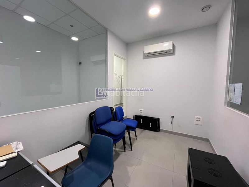Foto c651c6f6-717a-4e71-9ce9-028174a9090b. Local comercial a Centro Cáceres