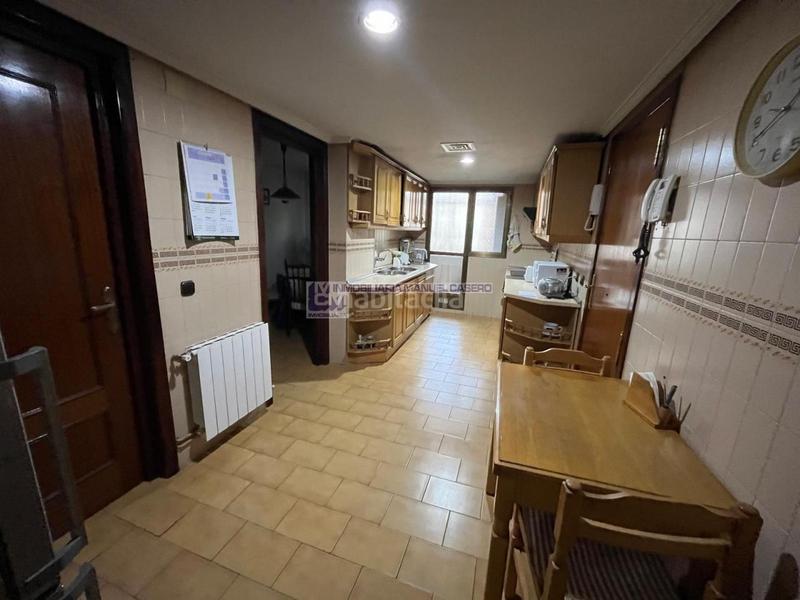 Foto 112f1a3d-13eb-4975-8e01-d6b5d7634a14. Appartamento con riscaldamento parcheggio in Centro Cáceres