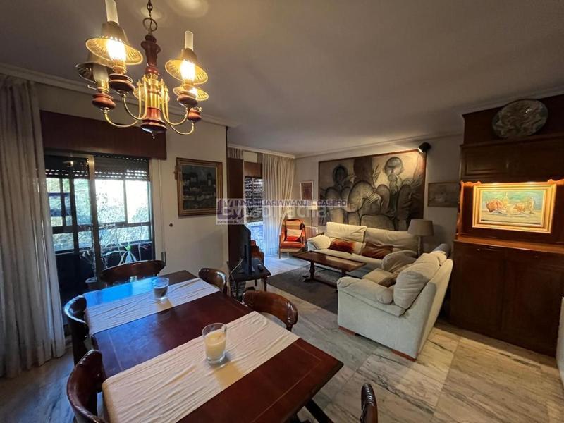 Foto a4c4f836-056b-45a9-9aeb-abd2622143ea. Pis amb calefacció aparcament a Centro Cáceres