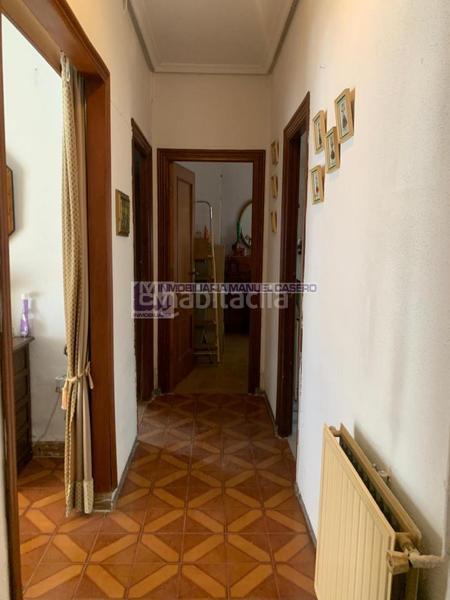 Foto 4a90a9fb-be34-45ff-a54d-ac2110e95a19. Haus mit heizung parking in Casco Antiguo Cáceres