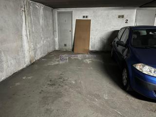 Car parking in Casco Antiguo