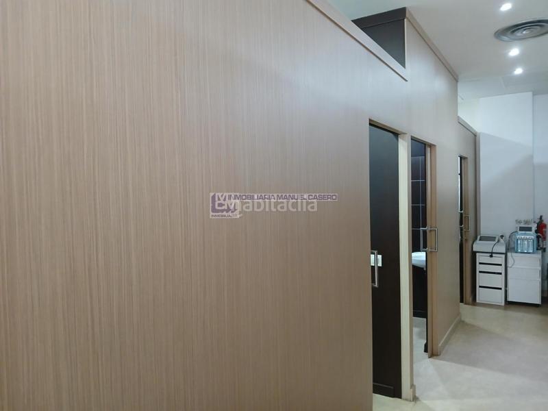 Foto 09df8643-2229-4069-8052-a8241fed73be. Alquiler local comercial en Centro Cáceres