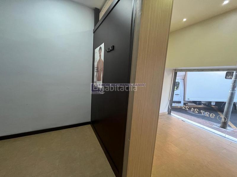 Foto 2c40d00f-e08e-4f48-bfce-57d89615d550. Alquiler local comercial en Centro Cáceres