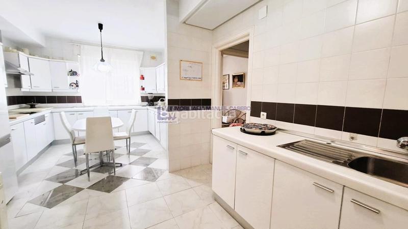 Foto 4cd31f4d-9be4-446c-8c83-455d3e23da77. Appartement avec chauffage parking dans Centro Cáceres