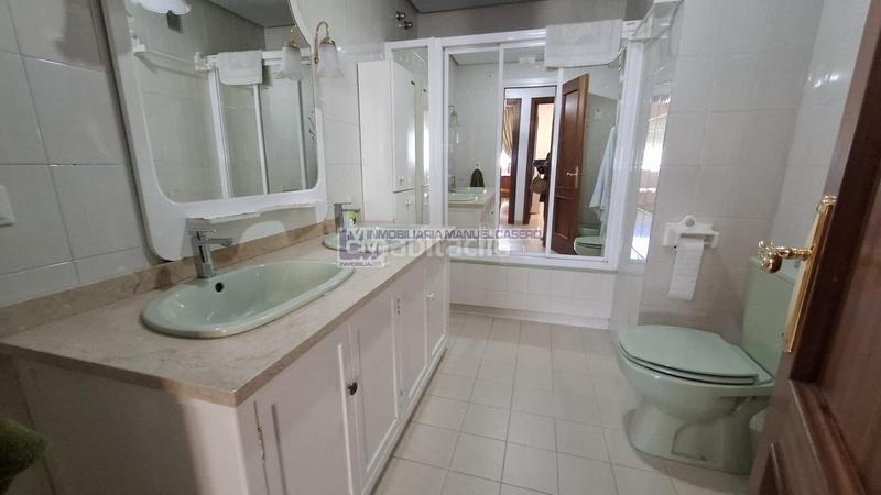 Foto bc4c1369-63db-4b90-963f-5c6c15440354. Appartement avec chauffage parking dans Centro Cáceres