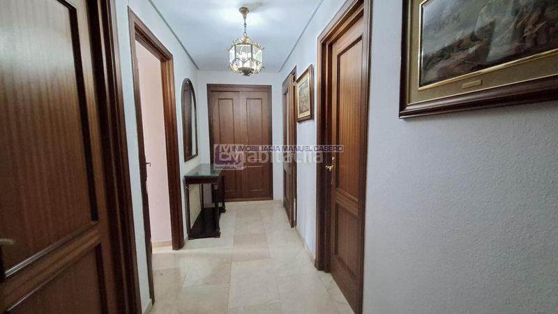 Foto cfa946ed-9d05-4039-b40a-9bfda80ad04a. Etagenwohnung mit heizung parking in Centro Cáceres