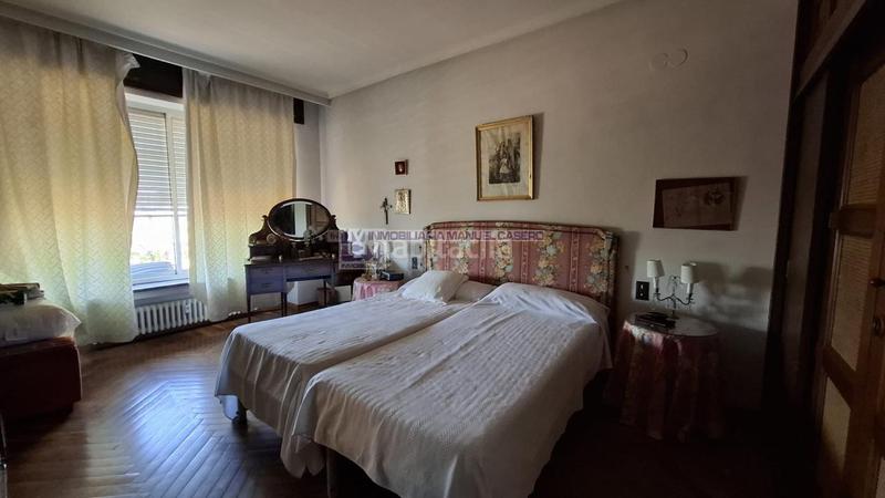 Foto e6d2b751-b4e5-47ac-beb3-1c8d3e39c016. Àtic amb calefacció aparcament a Centro Cáceres