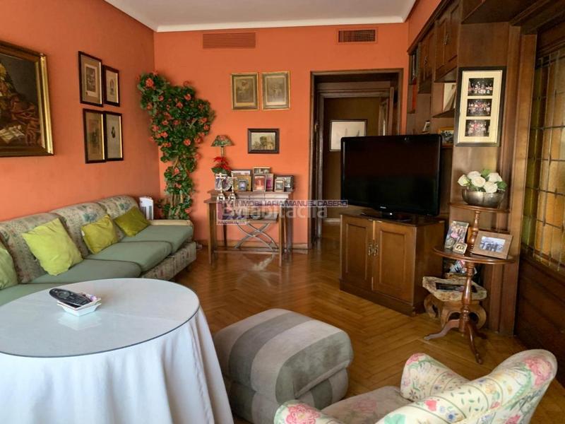 Foto d6aa45fc-96b6-4df5-8d95-8cae4888cdba. Dachwohnung mit heizung parking in Centro Cáceres