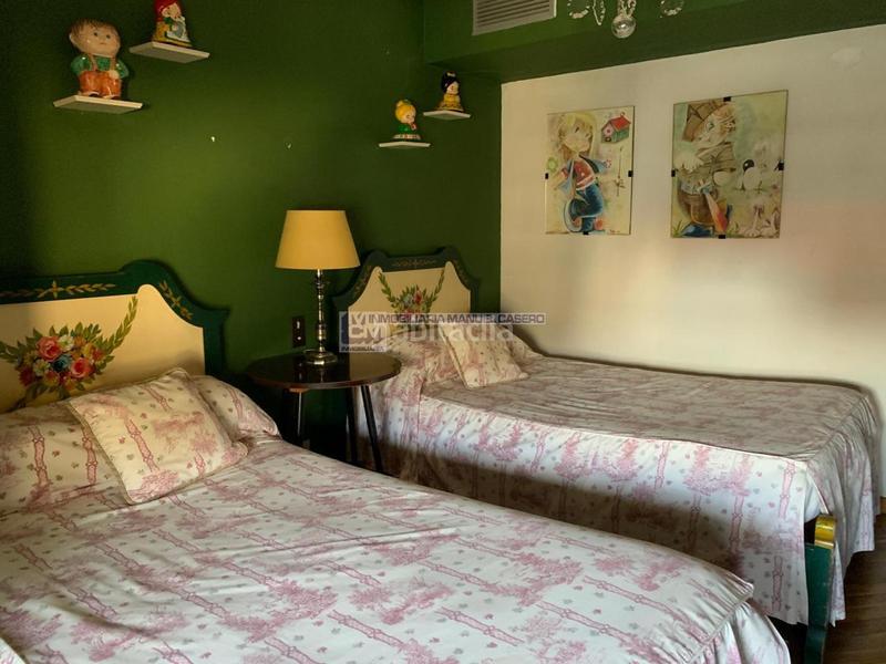 Foto 5396ce27-281b-48f2-b11b-8fd06d12e072. Penthouse with heating parking in Centro Cáceres