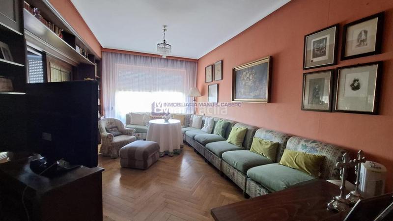 Foto 787fec39-fb78-4114-a5d7-beca378cb019. Penthouse with heating parking in Centro Cáceres