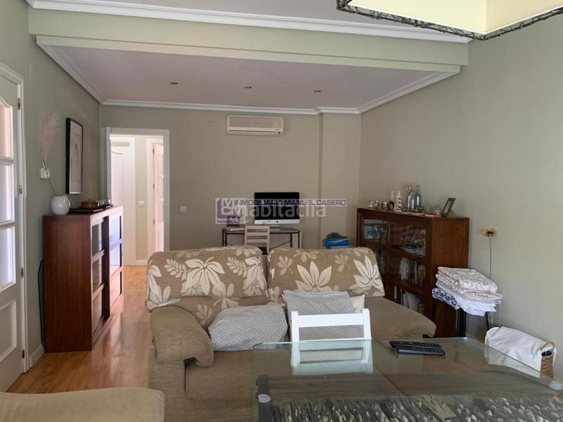 Foto 0b02b378-9a19-4d05-a1f7-95fbb8378c98. Casa adossada amb calefacció aparcament a nuevo Cáceres Cáceres
