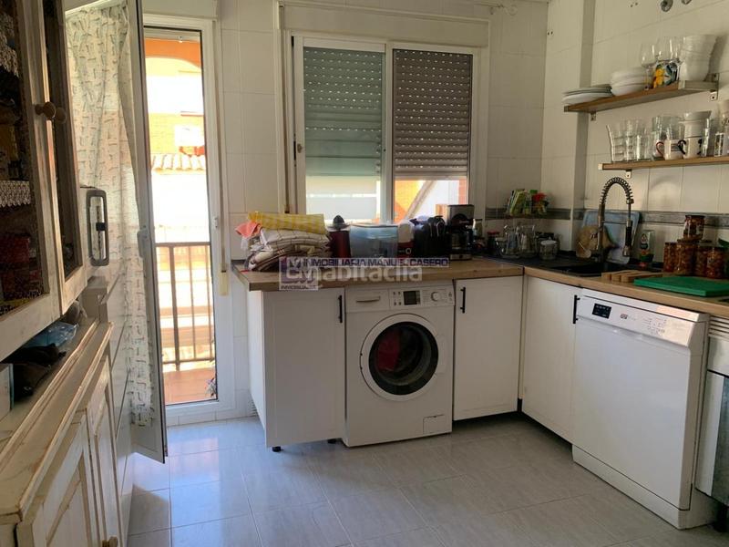Foto 18601af5-d874-4e1a-8e51-62ed2b435534. Casa adossada amb calefacció aparcament a nuevo Cáceres Cáceres
