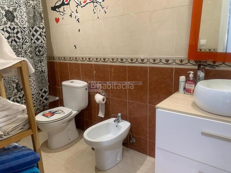Foto 21825a6d-e97c-4381-9f95-5e5fbb2a37e0. Casa adossada amb calefacció aparcament a nuevo Cáceres Cáceres