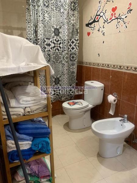 Foto 7b93f0cd-c290-4756-8e44-59ae4143a0ce. Casa adossada amb calefacció aparcament a nuevo Cáceres Cáceres