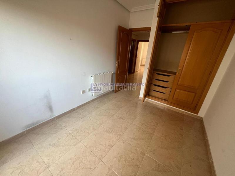 Foto 8ed1a22c-04a4-40f2-86de-54869330a3de. Appartamento con riscaldamento parcheggio piscina in Cáceres