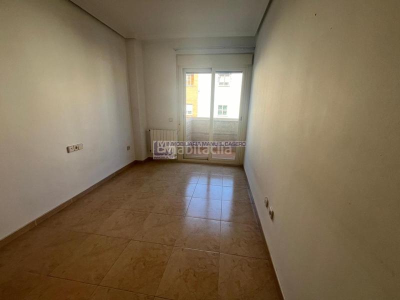 Foto 80b7be44-2a48-45eb-8066-fc0dafc0035c. Etagenwohnung mit heizung parking pool in Ruta de la Plata Cáceres