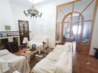 Casa adossada a Chilches