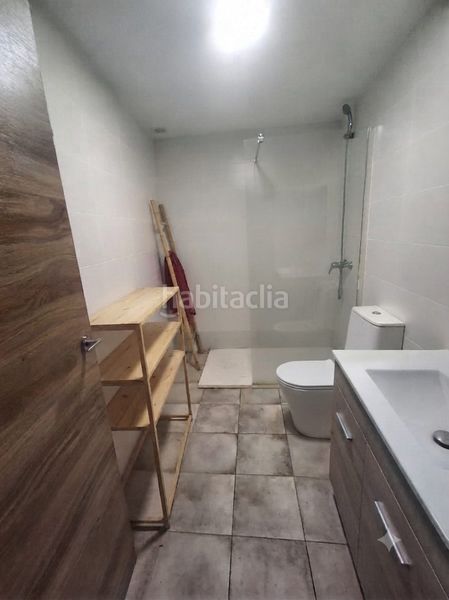 Foto eb0af00f-3307-4cb6-b2eb-681883f700f8. Casa adossada a Chilches