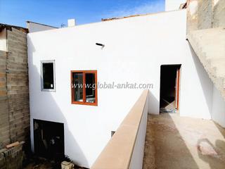 Casa adossada a Felanitx Poble. Casa ideal para inversores en el centro de felanitx..! (ref. c20