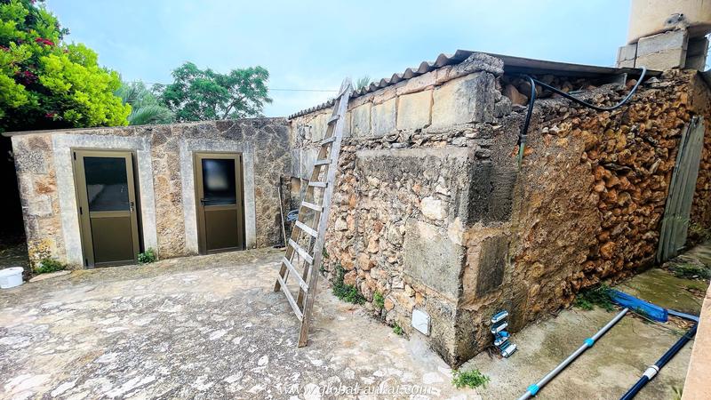 Foto 1ee24a64-73a6-41bd-ae1e-6688e1b319c5. Masia amb piscina a Felanitx poble Felanitx