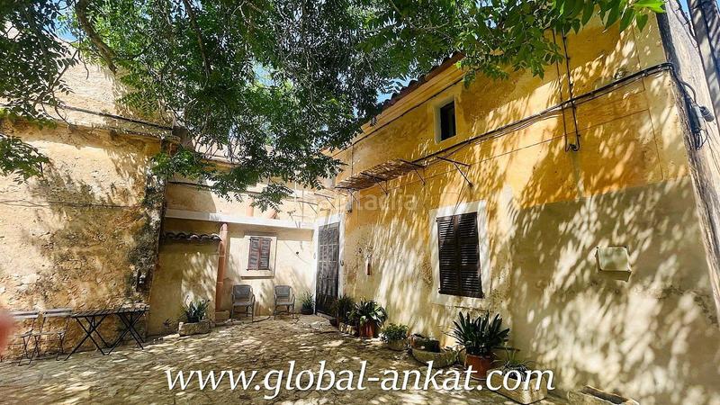 Foto 5c901c2d-c059-4f45-bba2-6c46cae2262e. Masia amb piscina a Felanitx poble Felanitx