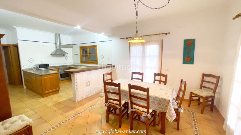 Foto 2cdb79df-11f7-4712-a158-272c6d6d7545. Rent country house with fireplace parking pool in Felanitx