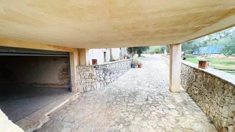 Foto 3d86e196-2fb5-47ff-bacc-b320841dbb2d. Rent country house with fireplace parking pool in Felanitx