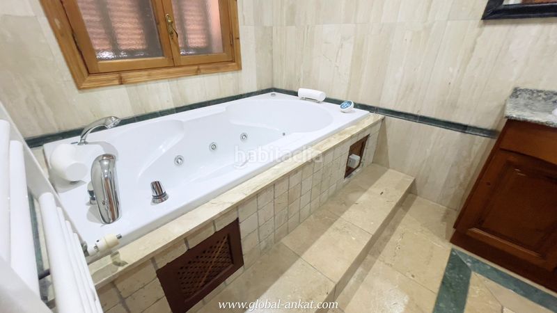 Foto 4970b392-cfad-445f-9d51-d86a5e47c807. Rent country house with fireplace parking pool in Felanitx