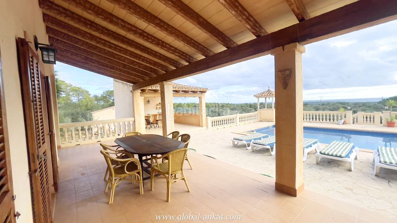 Foto f6e5f195-2712-4de6-a2e0-65c5177c801d. Rent country house with fireplace parking pool in Felanitx