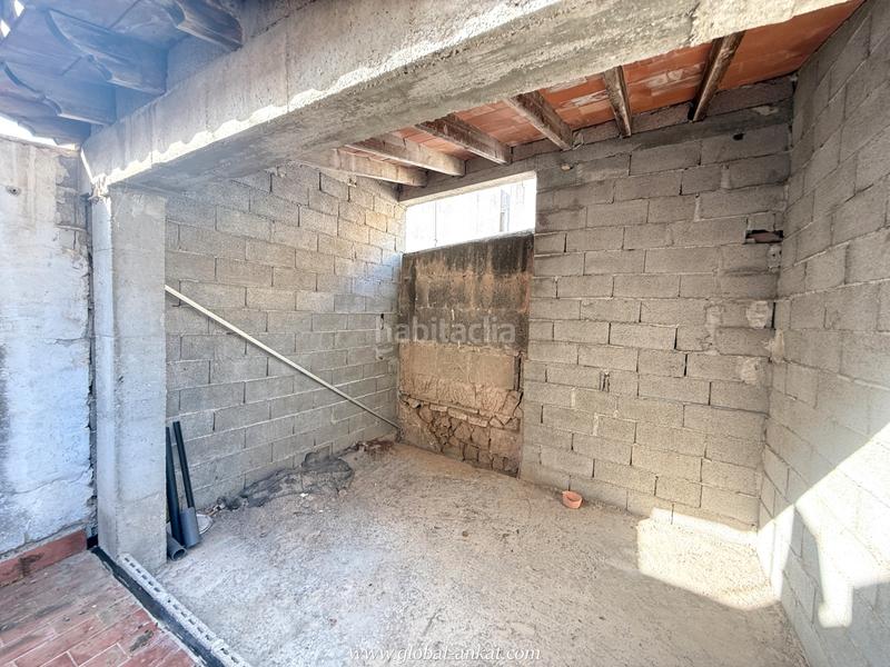 Foto 4f971e9e-20ba-4f01-9606-f13c6be2b185. Edificio  en buc (e2008) en Felanitx poble Felanitx