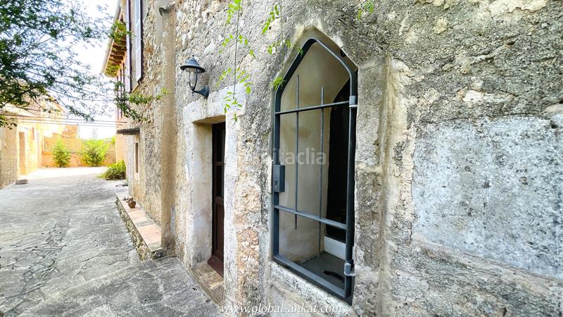 Foto e2b8897a-3179-4e41-adda-771494985fa2. Casale con camino parcheggio in Felanitx poble Felanitx