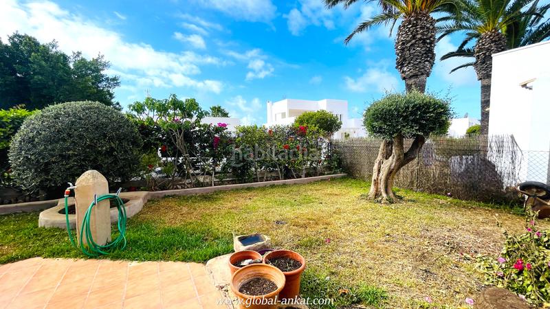 Foto 751917f2-feb5-4bb2-ae59-7a95caabbb23. Chalet con camino parcheggio piscina in Cala d´Or Santanyí