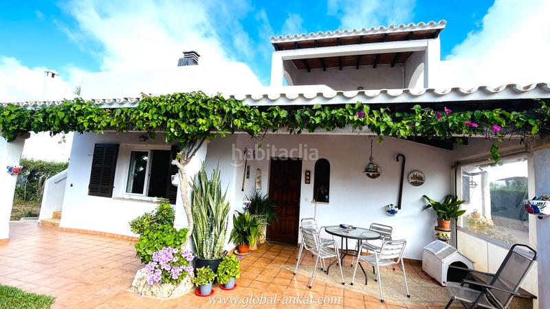 Foto 8a0a9897-9c02-43dd-9e55-963d7ad10415. Chalet con camino parcheggio piscina in Cala d´Or Santanyí