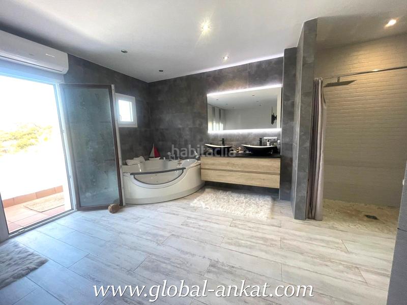 Foto 0c3c72b7-310b-45fe-80ad-c442843b660c. Xalet amb calefacció aparcament piscina a Cala d´Or Santanyí