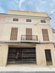 Towny house in Felanitx Poble. Oportunidad de inversión estratégica en ubicación privilegiada.