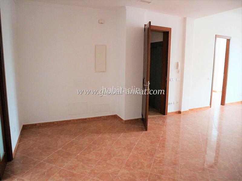 Foto 806259c4-6a8a-4739-bafe-e84cd2e1c38b. Location appartement avec cheminée chauffage parking dans Felanitx