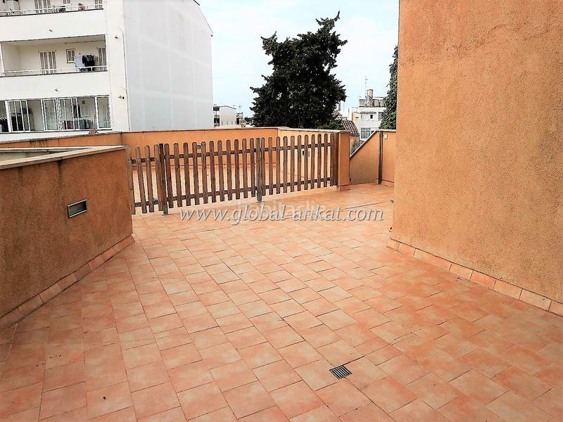 Foto b73f3c0c-a7b4-429d-b233-80084f173689. Location appartement avec cheminée chauffage parking dans Felanitx