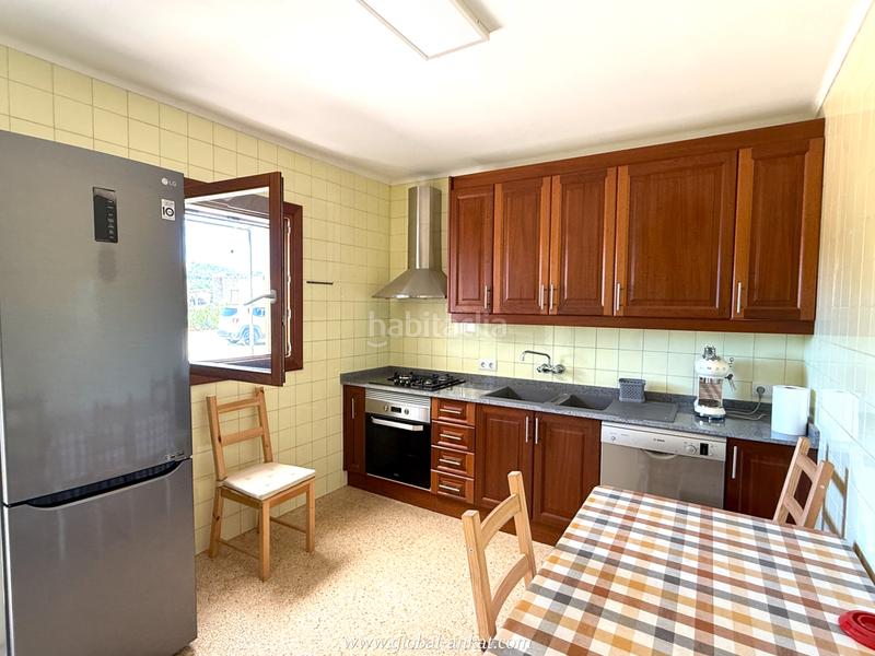 Foto 6631a34c-1c10-45b6-a3e6-446bc088970e. Masia amb xemeneia a Porreres