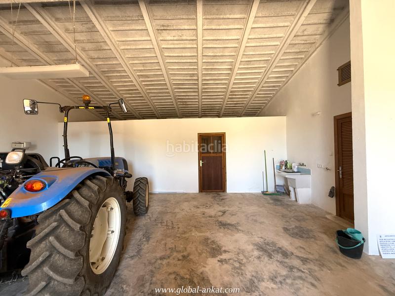 Foto 775890e1-cd20-4be4-8499-6ef41161de78. Masia amb xemeneia a Porreres