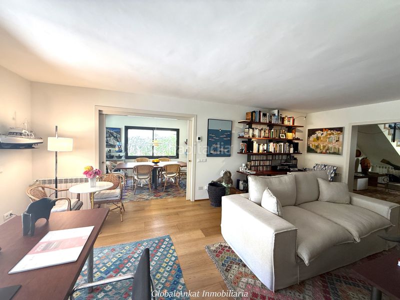 Foto a963e649-bccc-4942-8806-1178e85ed853. Chalet with fireplace parking in Portocolom Felanitx